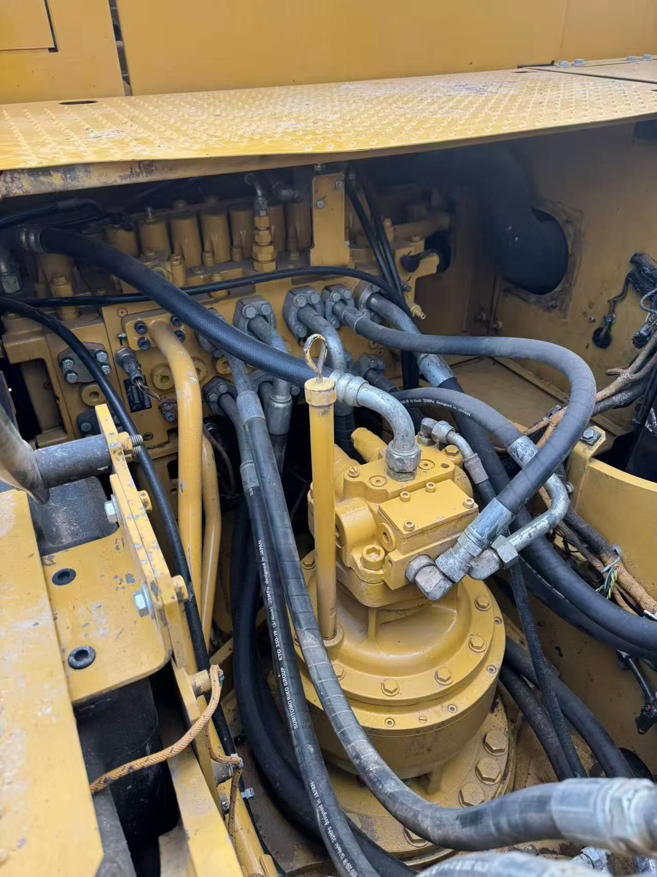 Used Caterpillar 323 Excavator 2021 Model / 5