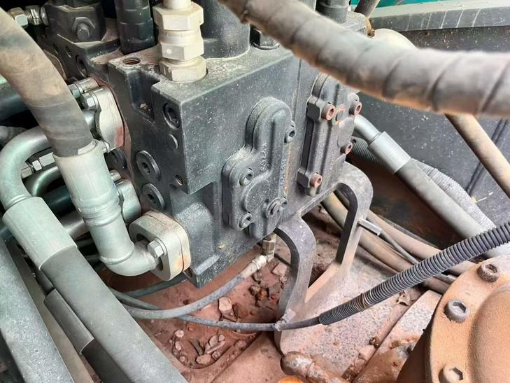 Buy Kobelco SK260 Used Excavator / 1