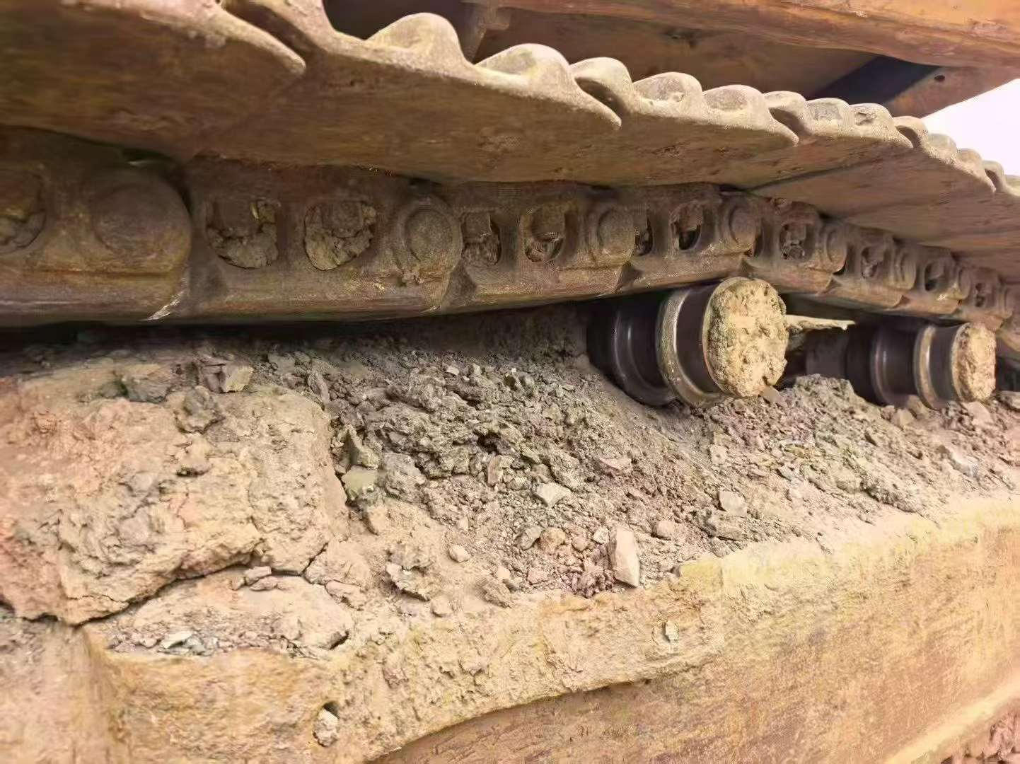 Used Komatsu PC300LC-8 Excavator 2021 Model / 4