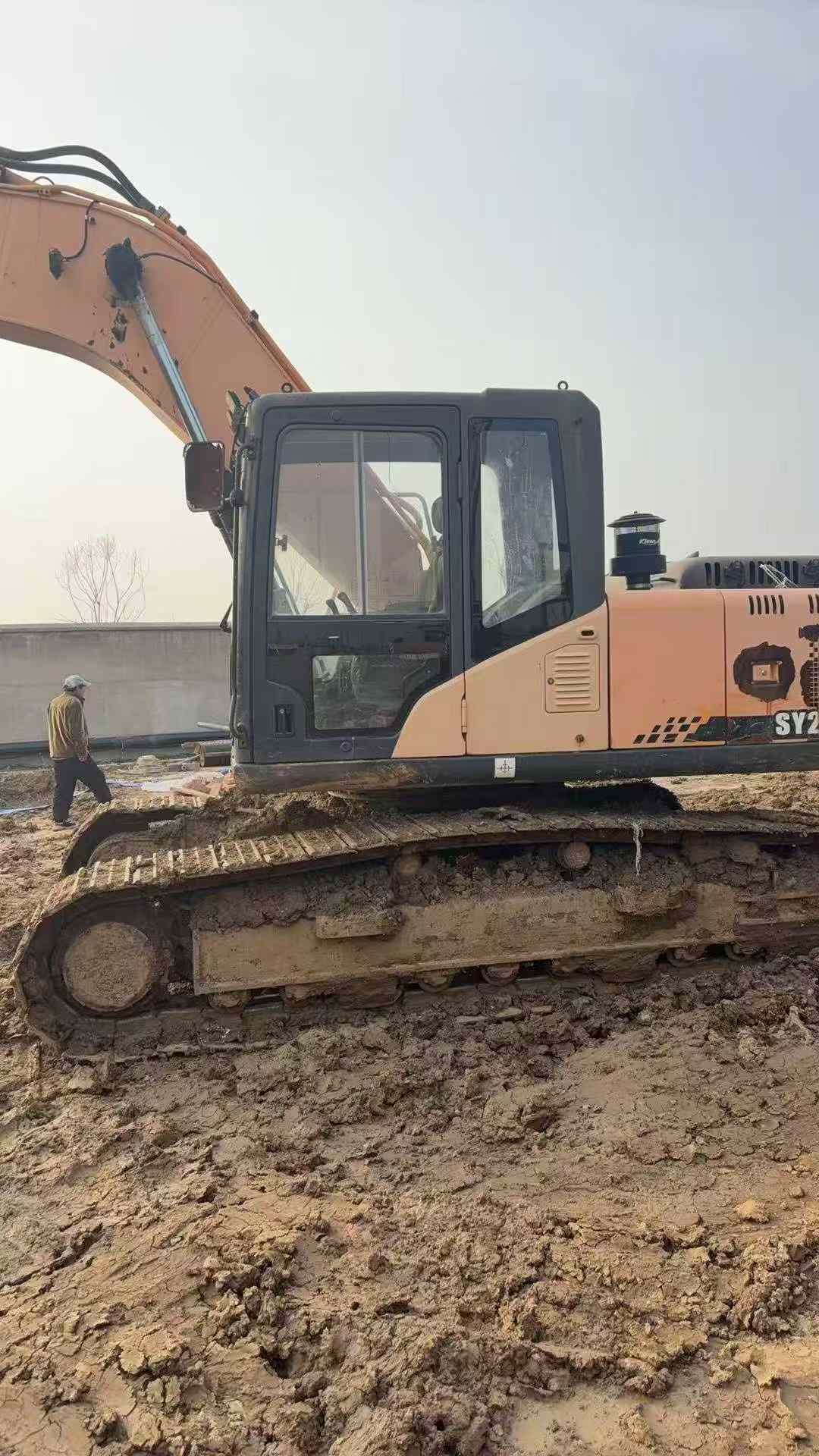 Used Sany SY235C Excavator 2013 Model / 3