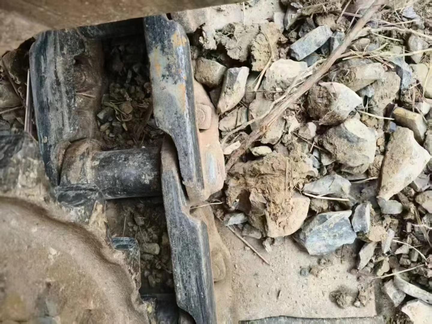 Used Sany SY215C-8 Excavator 2012 Model / 4