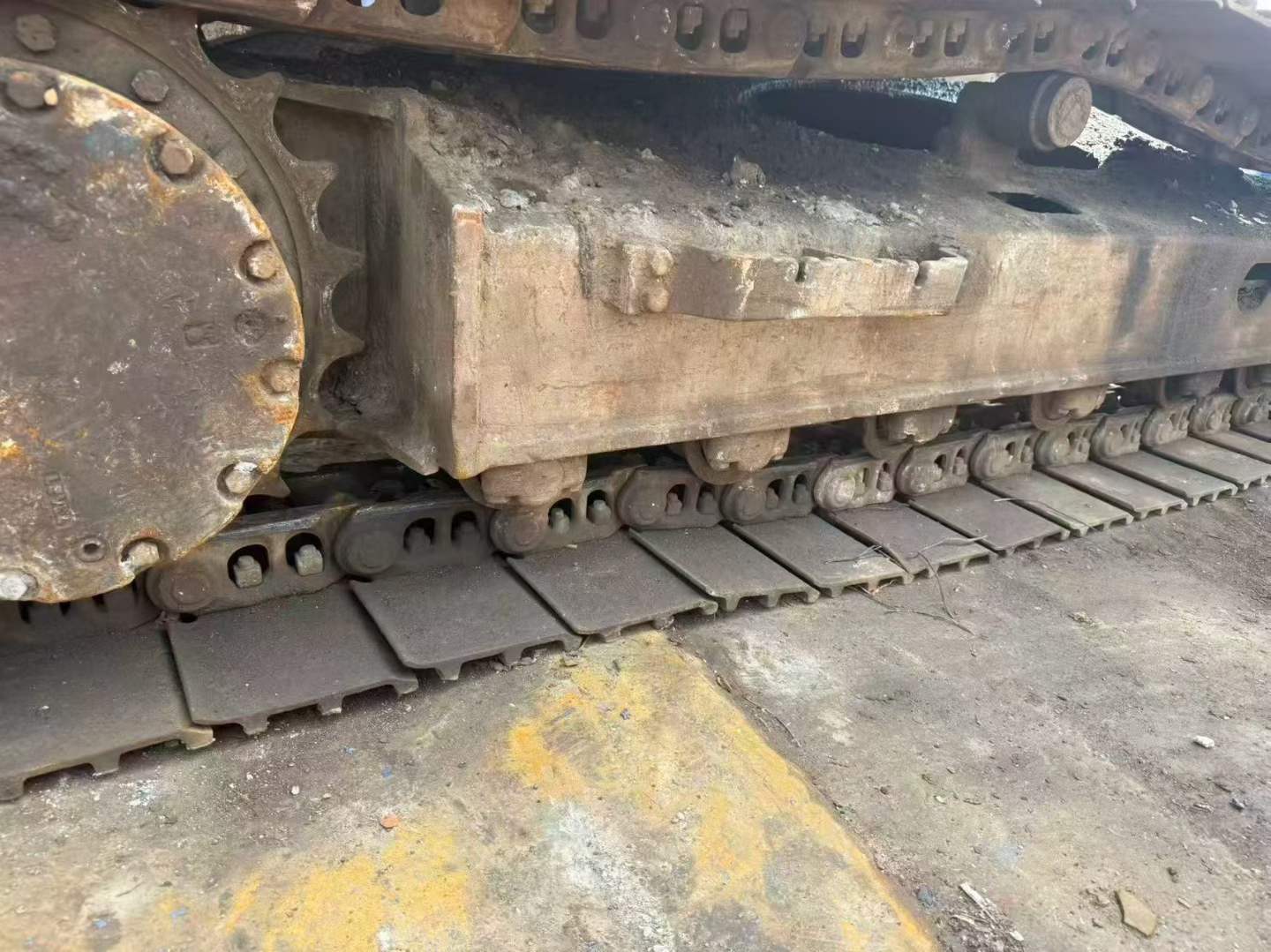 Used Hitachi EX130H-5 Excavator 2017 Model / 5