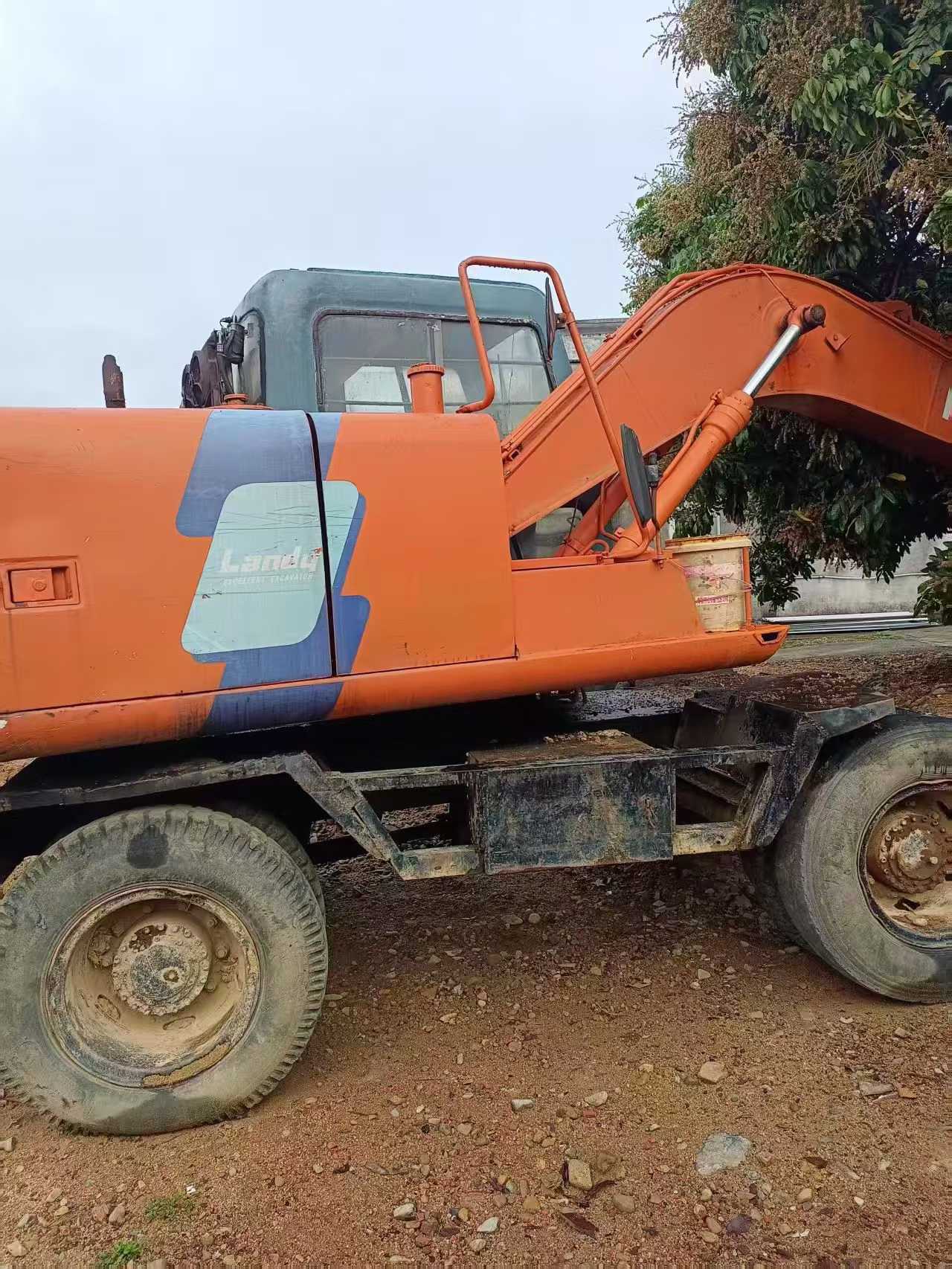 Used Hitachi EX120 Excavator 2016 Model / 7