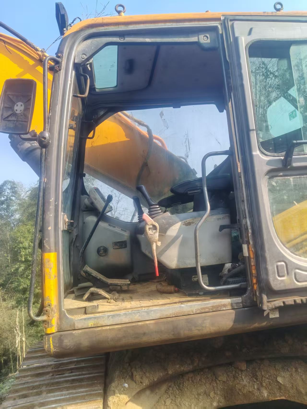 Used Sany SY235C Excavator 2016 Model / 4