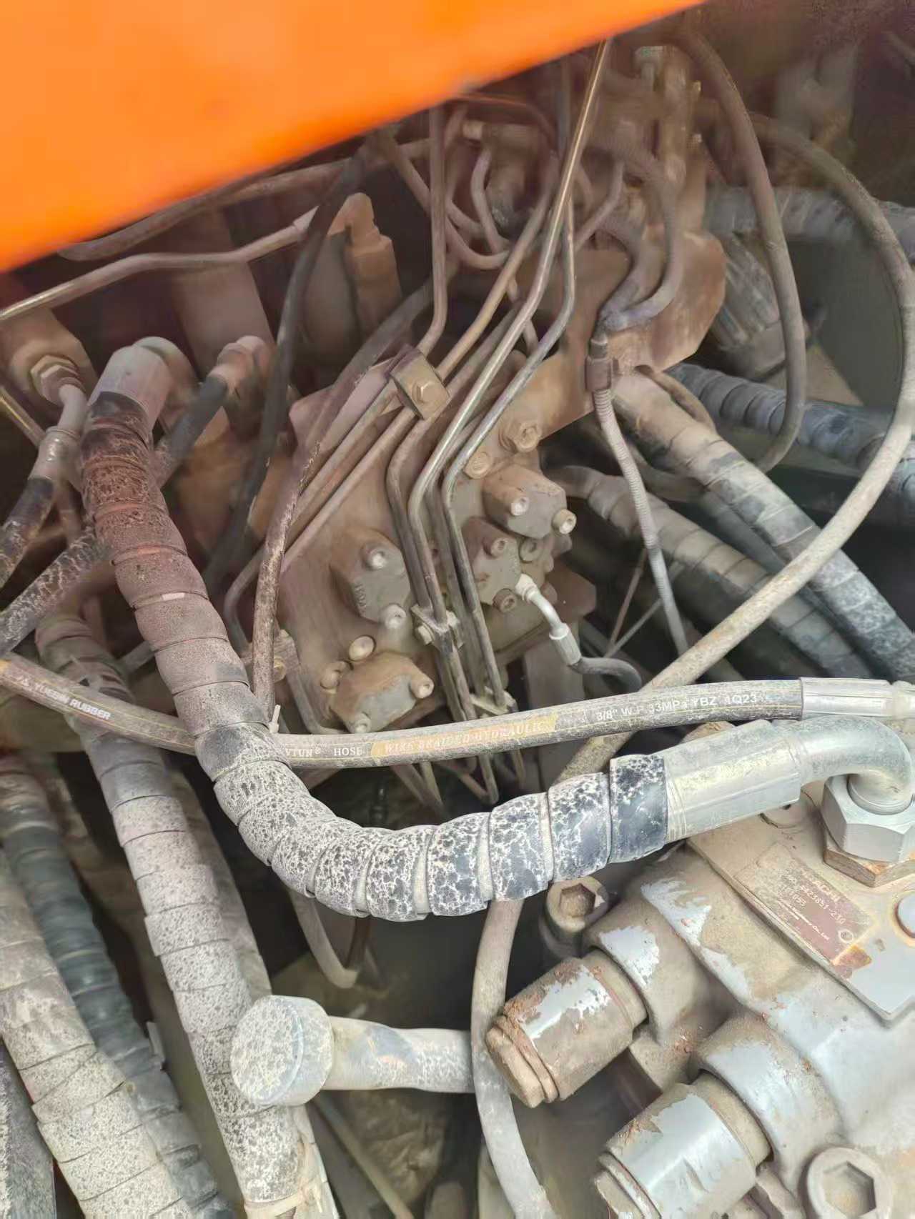 Used Hitachi ZX260-3G Excavator 2014 Model / 8