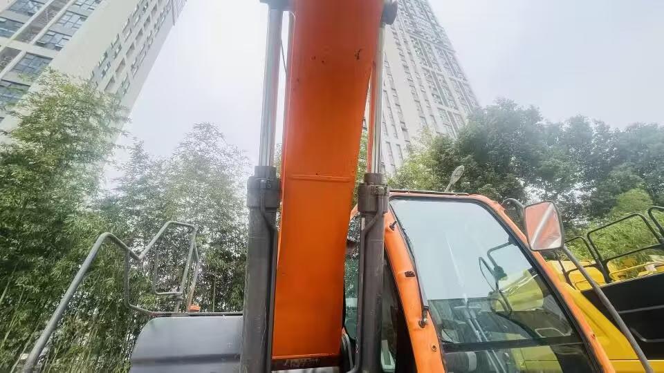 Used Doosan DH200-3 Excavator 2021 Model / 9