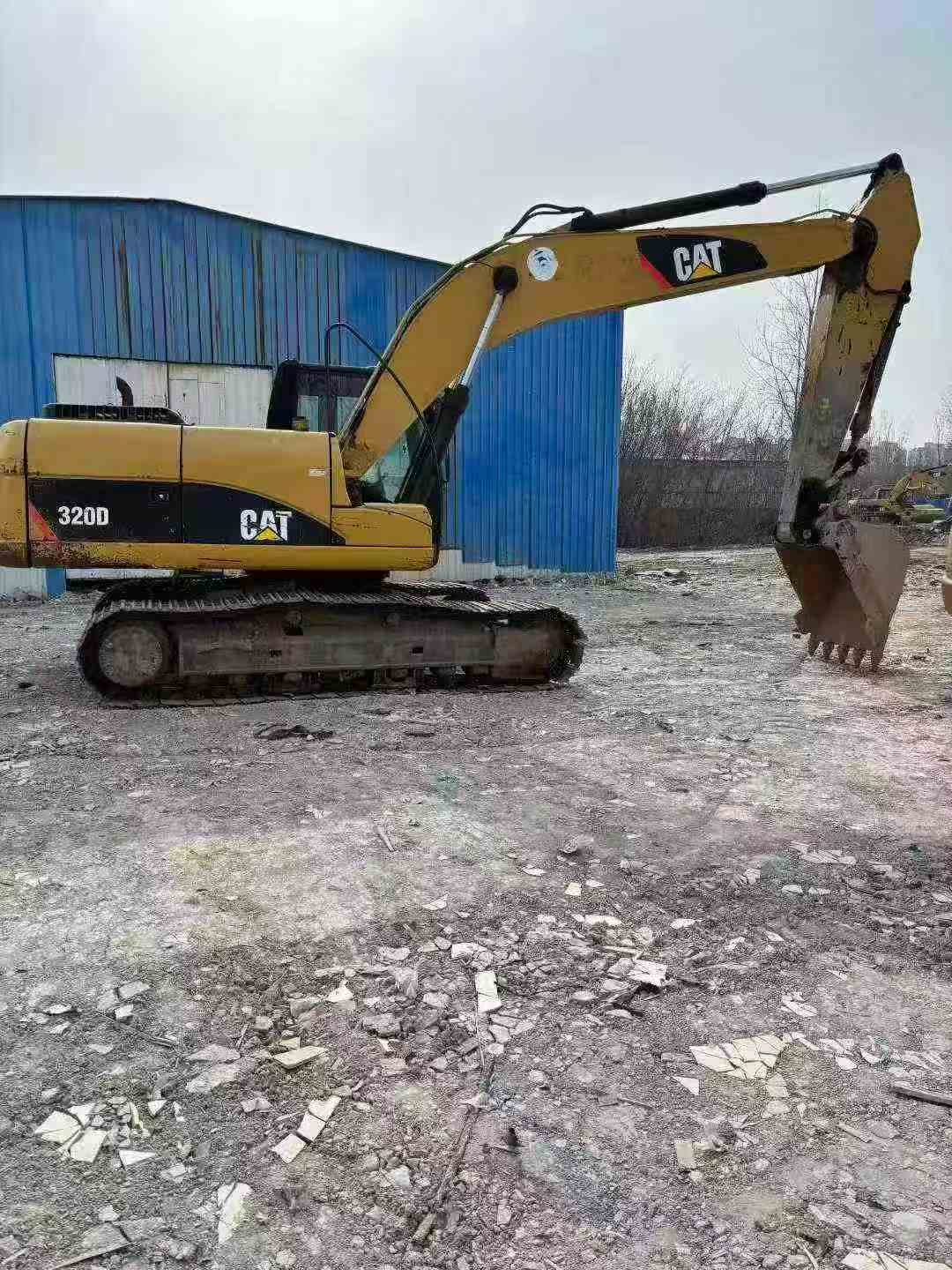 Used Caterpillar 320A Excavator 2011 Model / 3