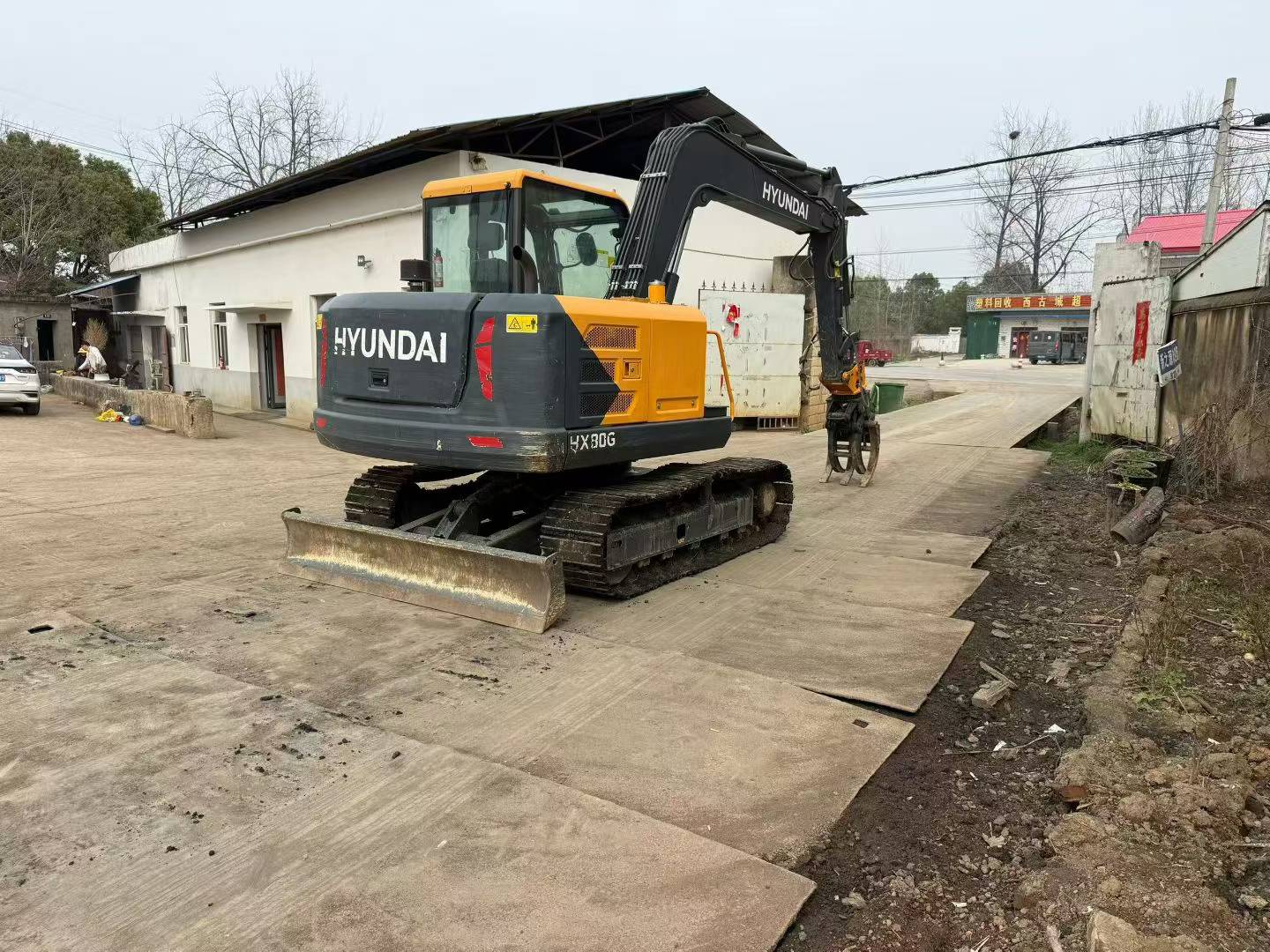 Used Hyundai R80G Excavator 2016 Model / 2