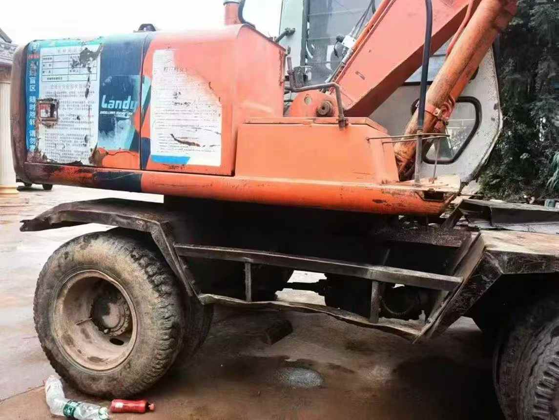 Used Hitachi EX100 Excavator 2016 Model / 3