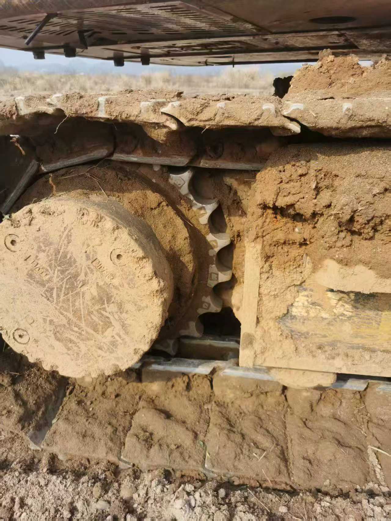 Used XCMG XE200 Excavator 2022 Model / 7