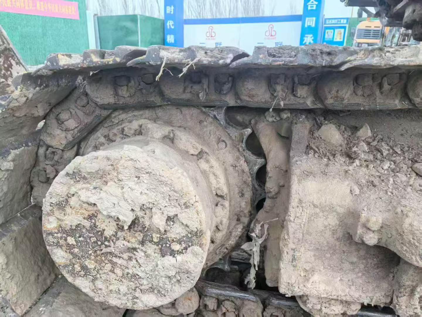 Used Hitachi EX240-3 Excavator 2016 Model / 2