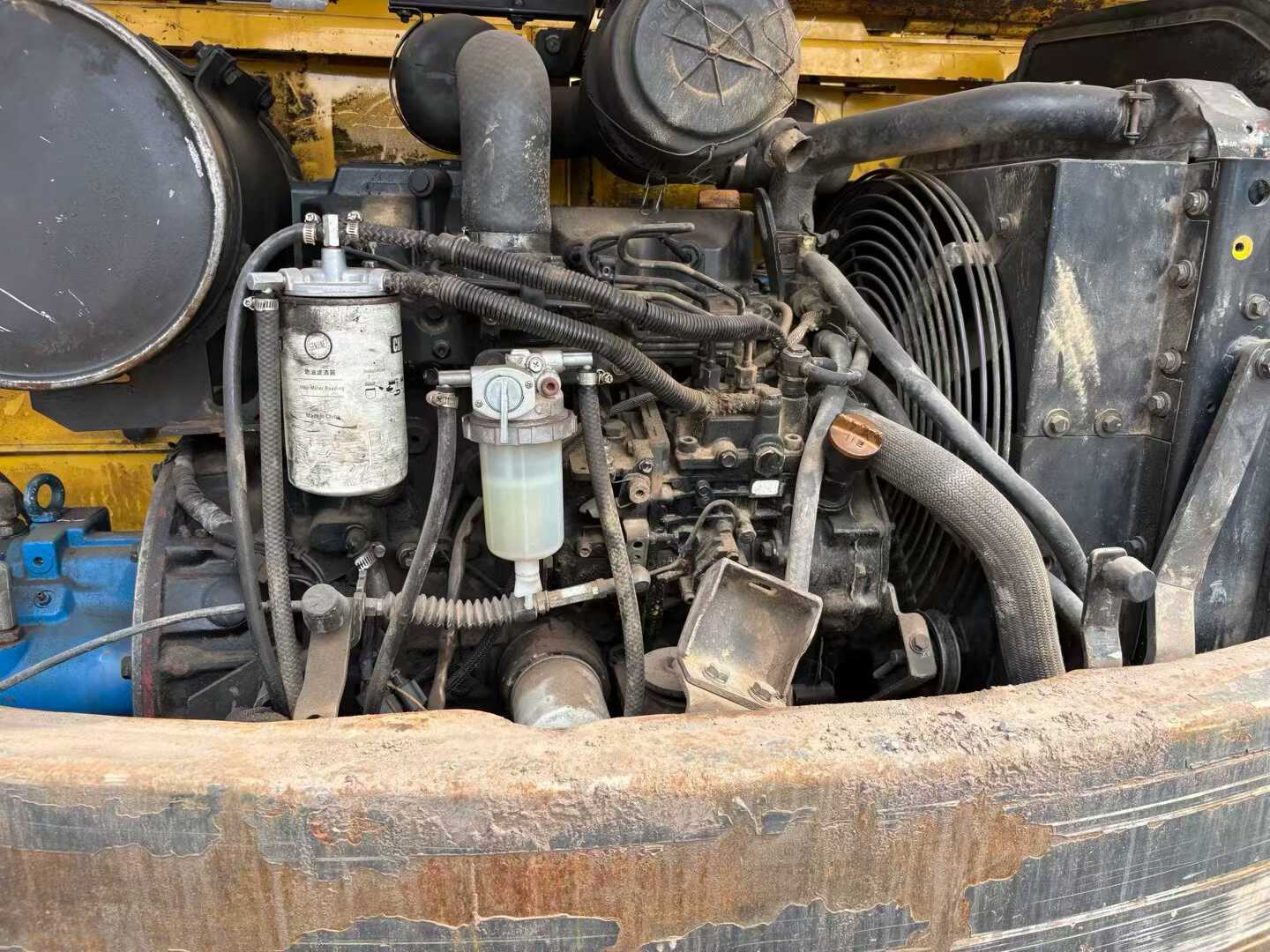 Used Hyundai R80G Excavator 2016 Model / 3