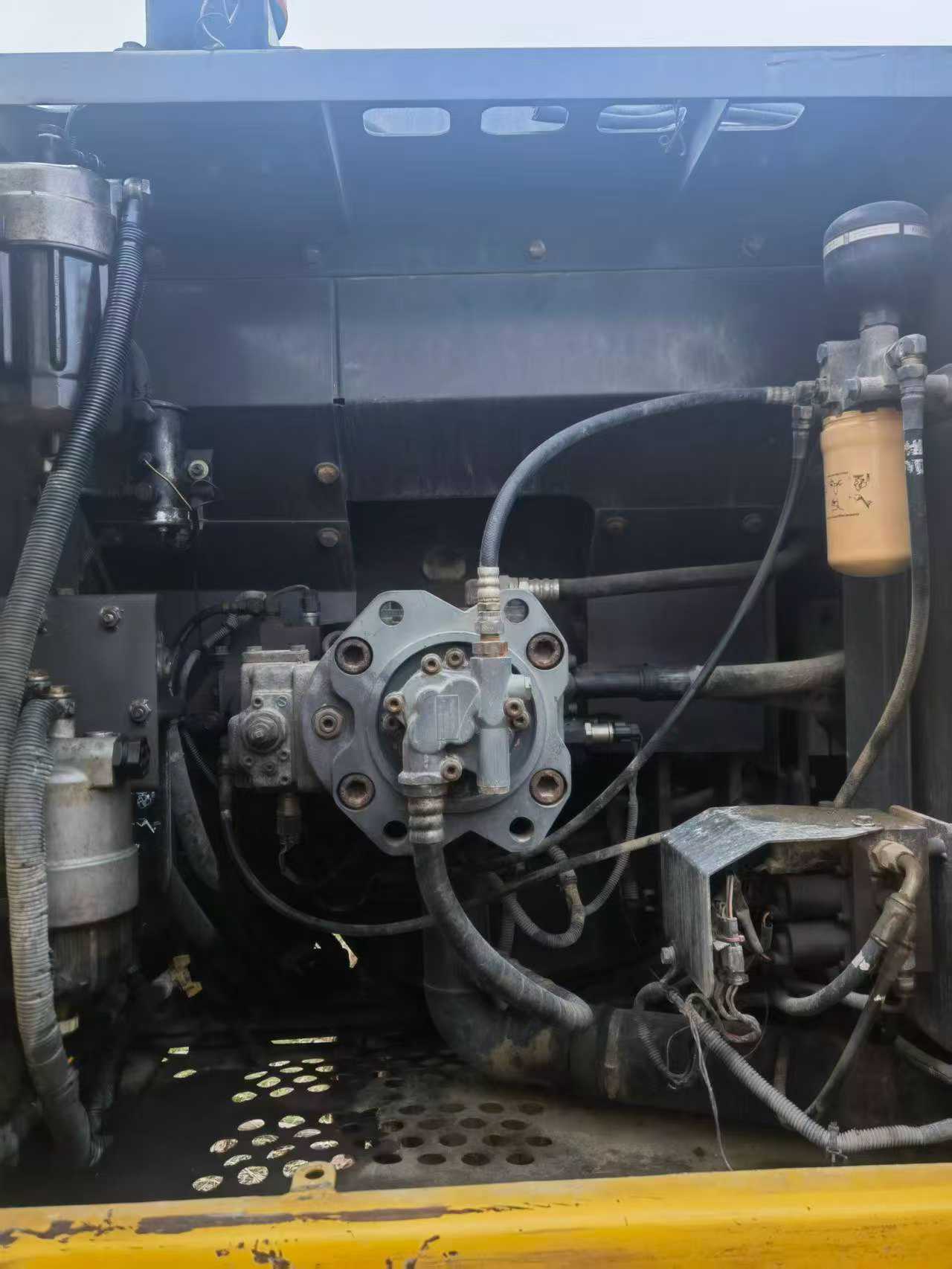 Used Sumitomo SH210-5 Excavator 2016 Model / 4