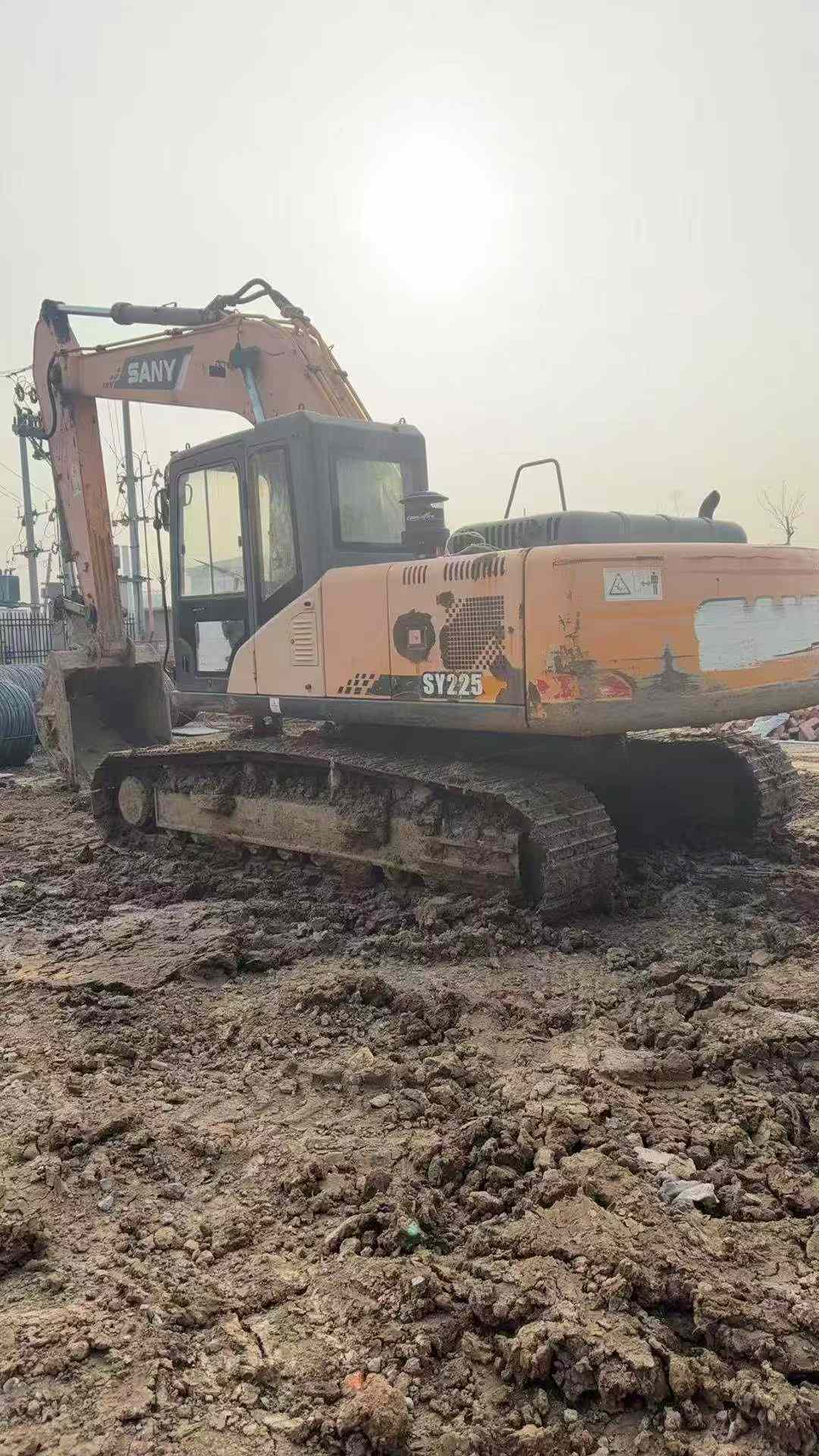 Used Sany SY235C Excavator 2013 Model / 2