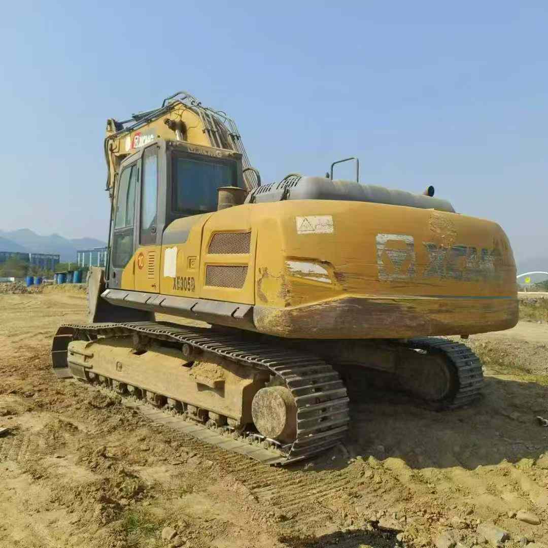 Used XCMG XE245D Excavator 2019 Model / 8