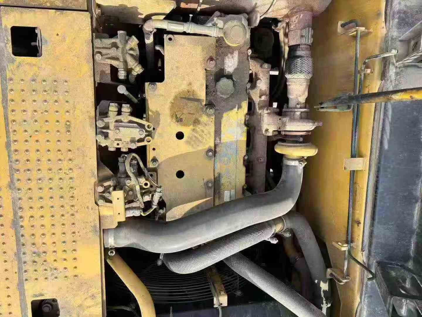 Used Caterpillar 320A Excavator 2011 Model / 8