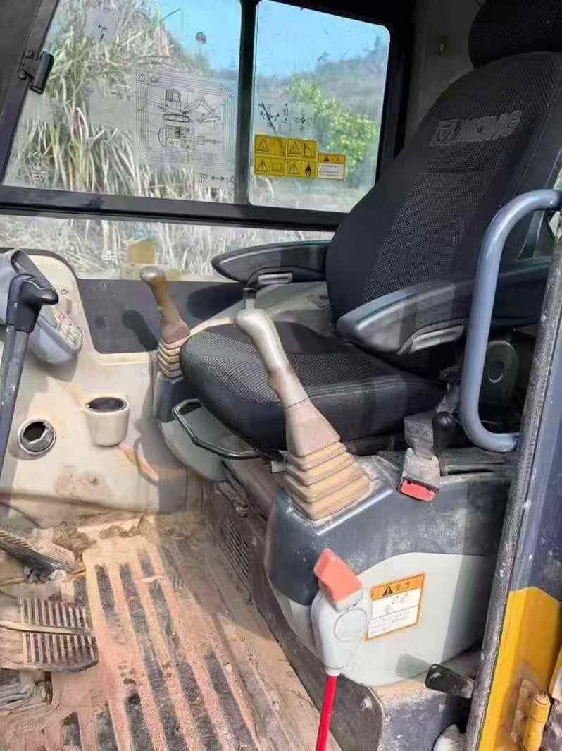 Used XCMG XE55DA Excavator 2019 Model / 8