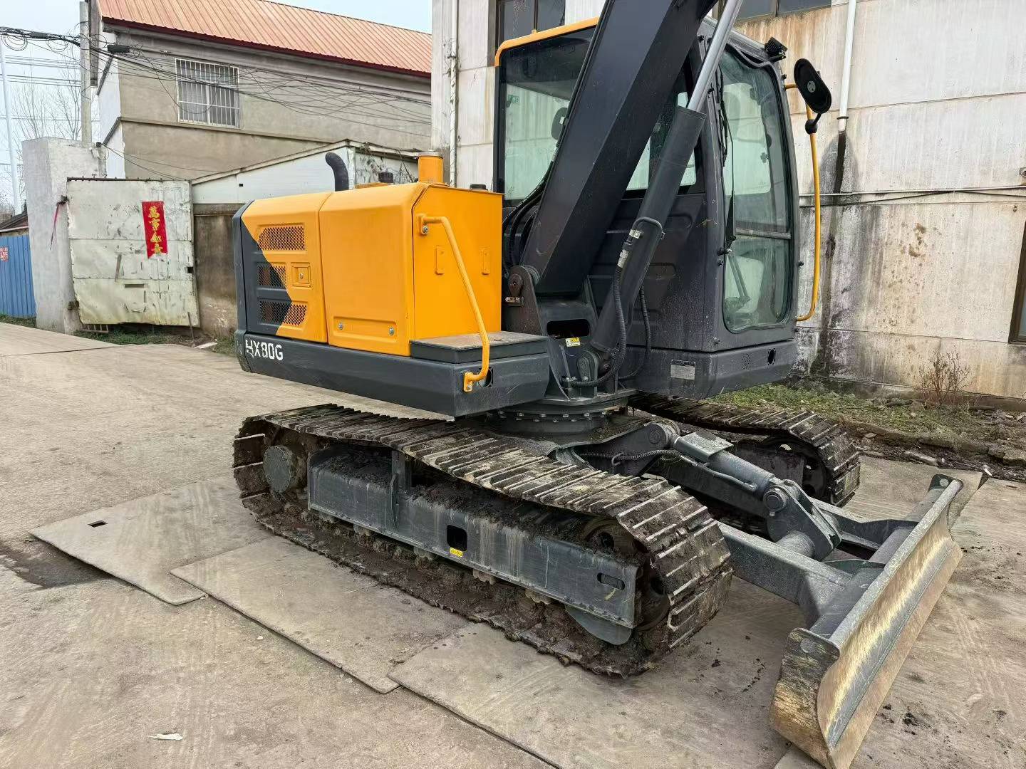 Used Hyundai R80G Excavator 2016 Model / 4