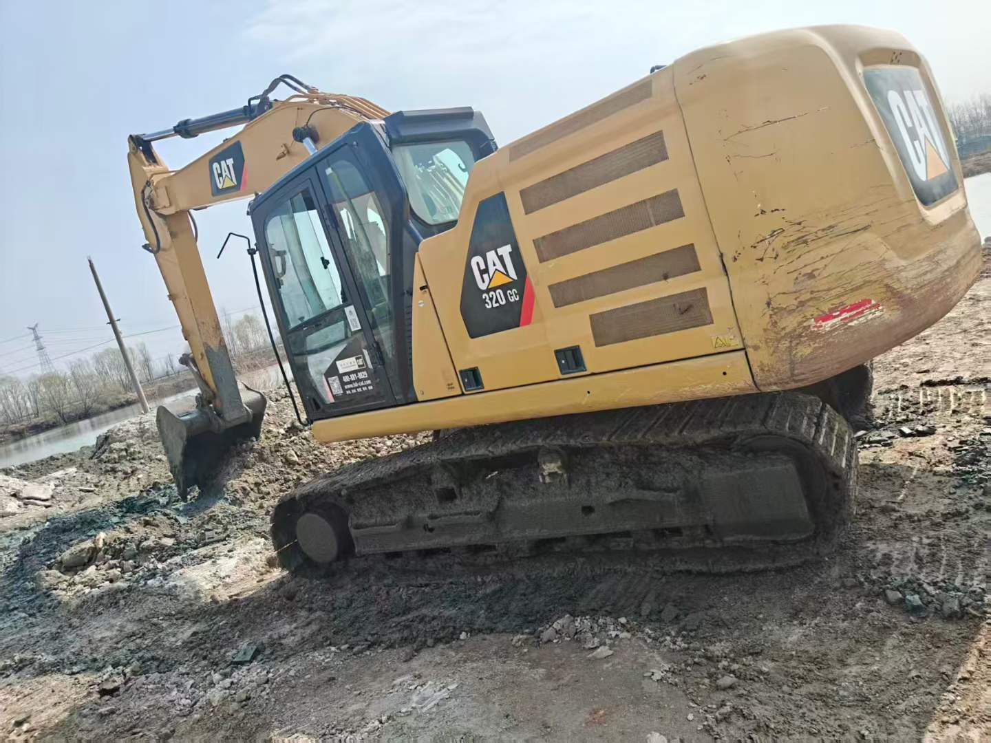 Used Caterpillar 320GC Excavator 2019 Model / 8