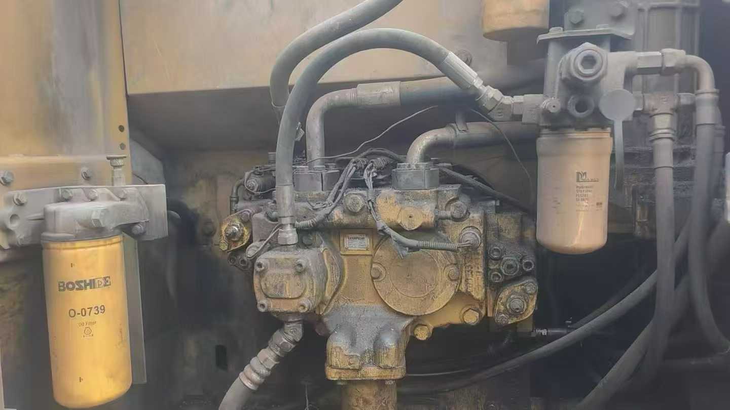 Used Caterpillar 320A Excavator 2011 Model / 2