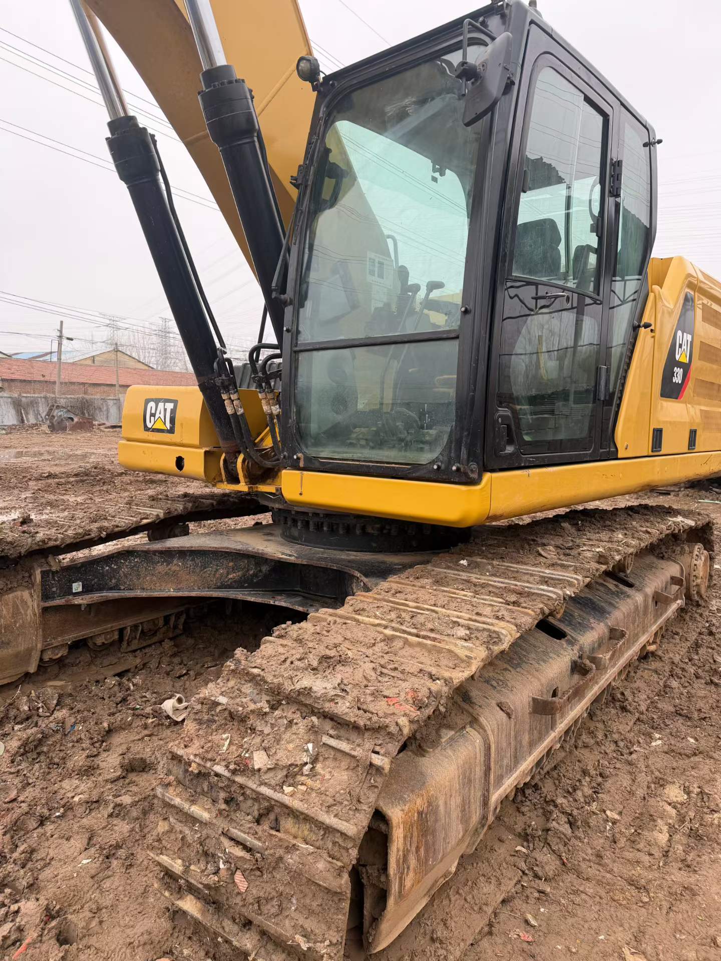 Used Caterpillar 330B Excavator 2019 Model / 6