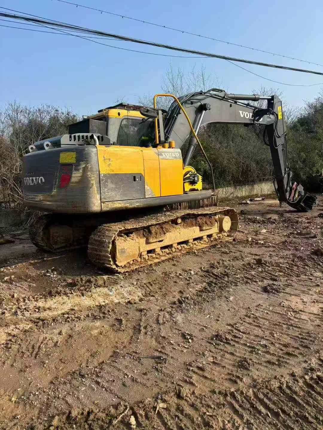 Used Volvo L120E Excavator 2018 Model / 8