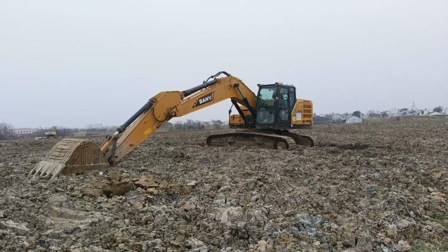 Used Sany SY205C Excavator 2023 Model / 5