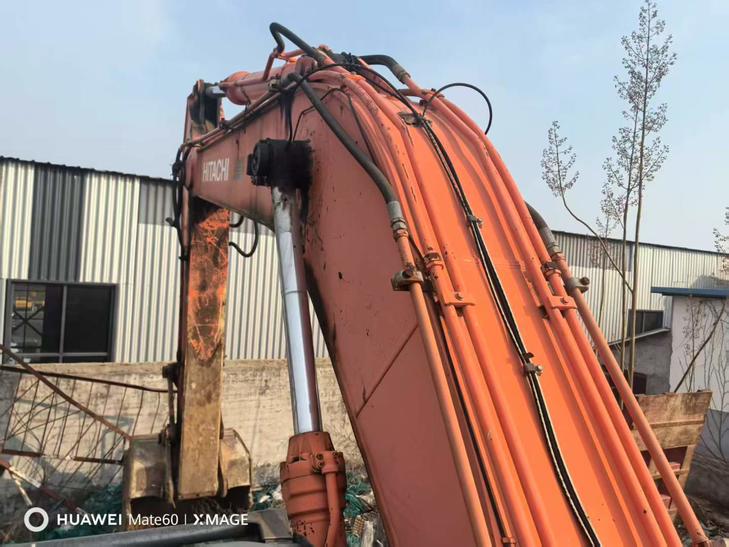 Buy Hitachi ZX330-3G Used Excavator / 1