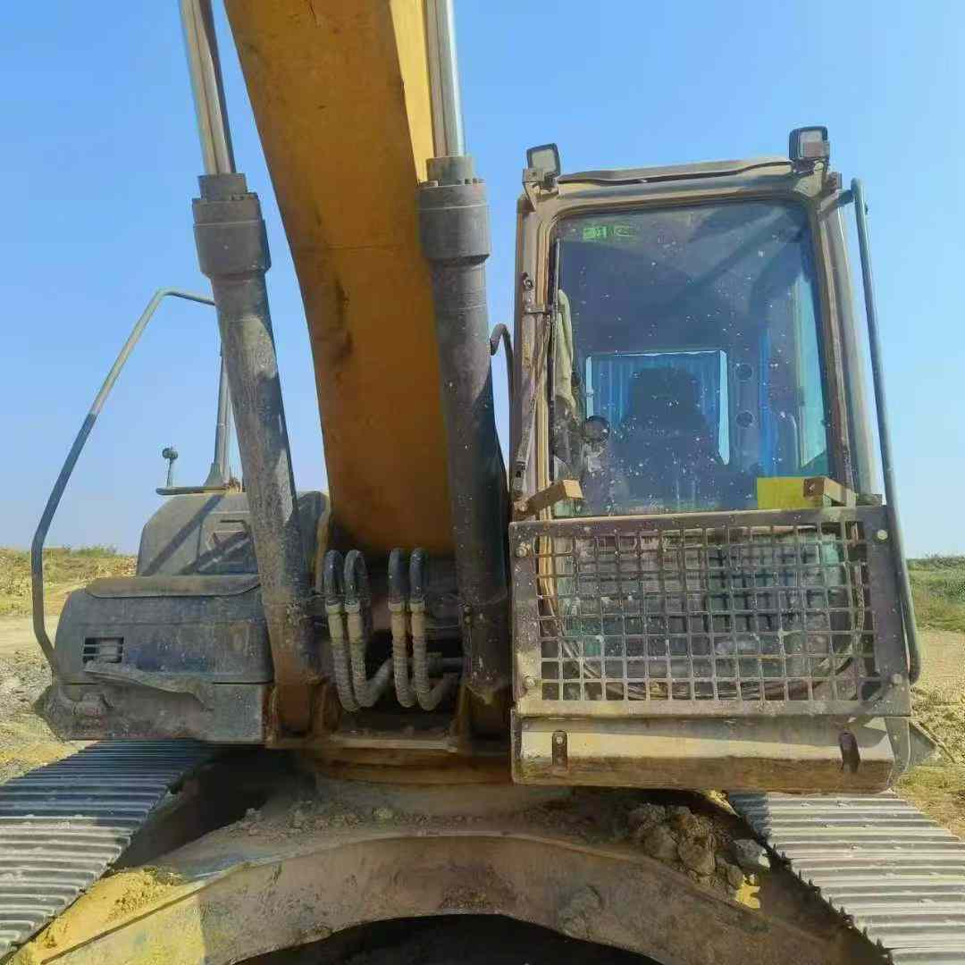 Used XCMG XE245D Excavator 2019 Model / 3