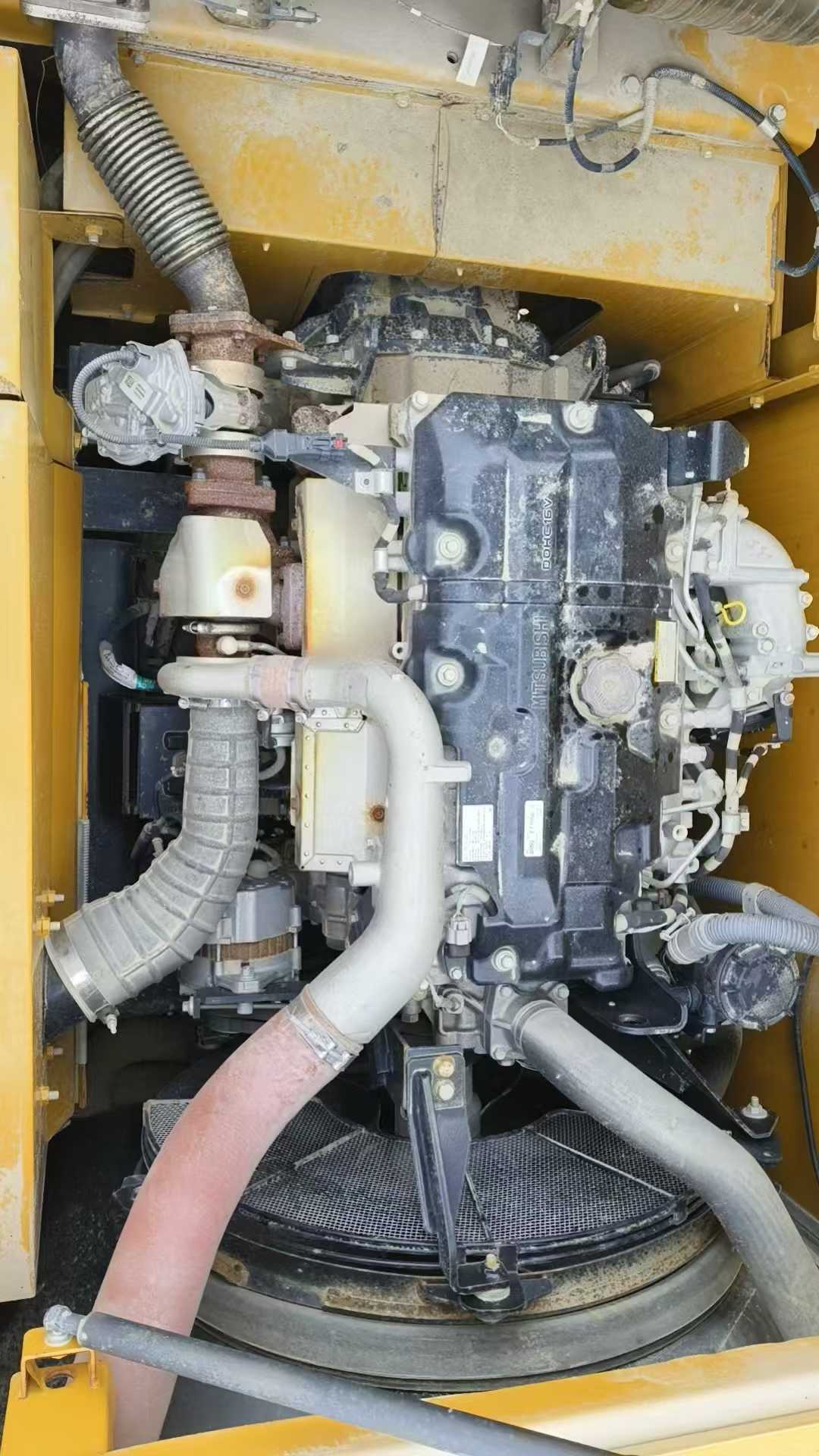 Used Sany SY205C Excavator 2023 Model / 4