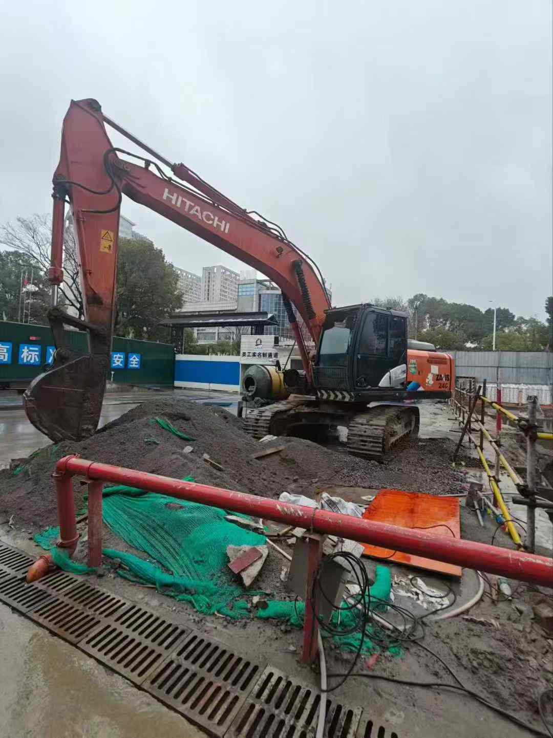Used Hitachi EX200-5 Excavator 2021 Model / 5