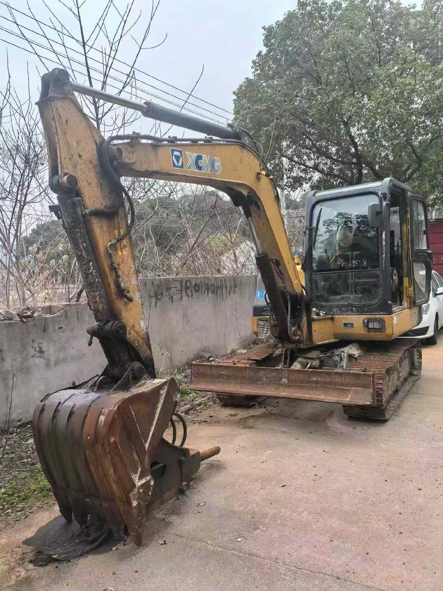 Used XCMG XE60CA Excavator 2015 Model / 3