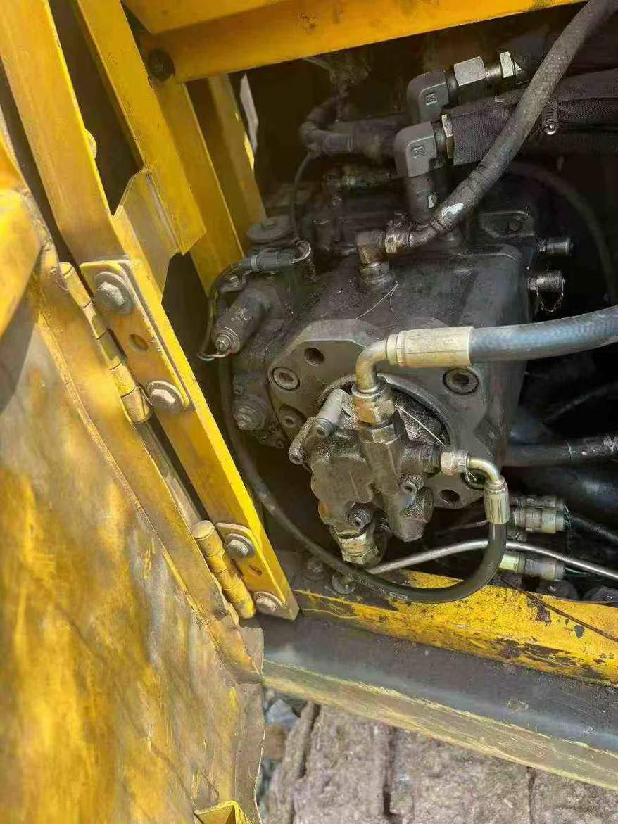 Used Volvo EC140 Excavator 2016 Model / 6