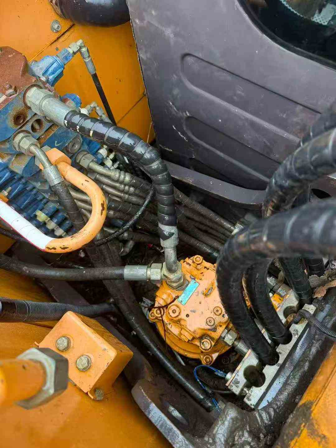 Used Sany SY65C Excavator 2015 Model / 7