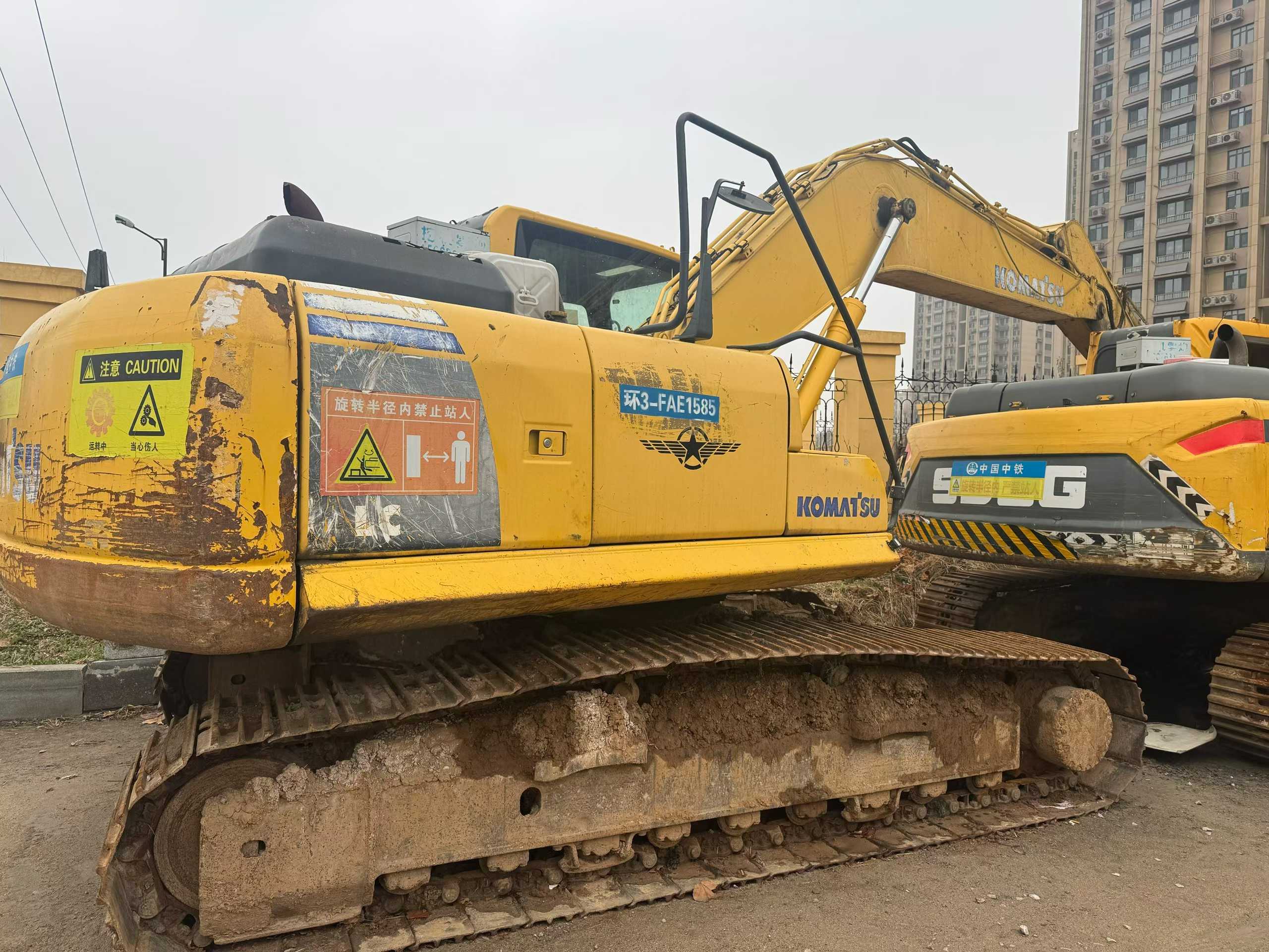 Used Komatsu PC210 Excavator 2012 Model / 2
