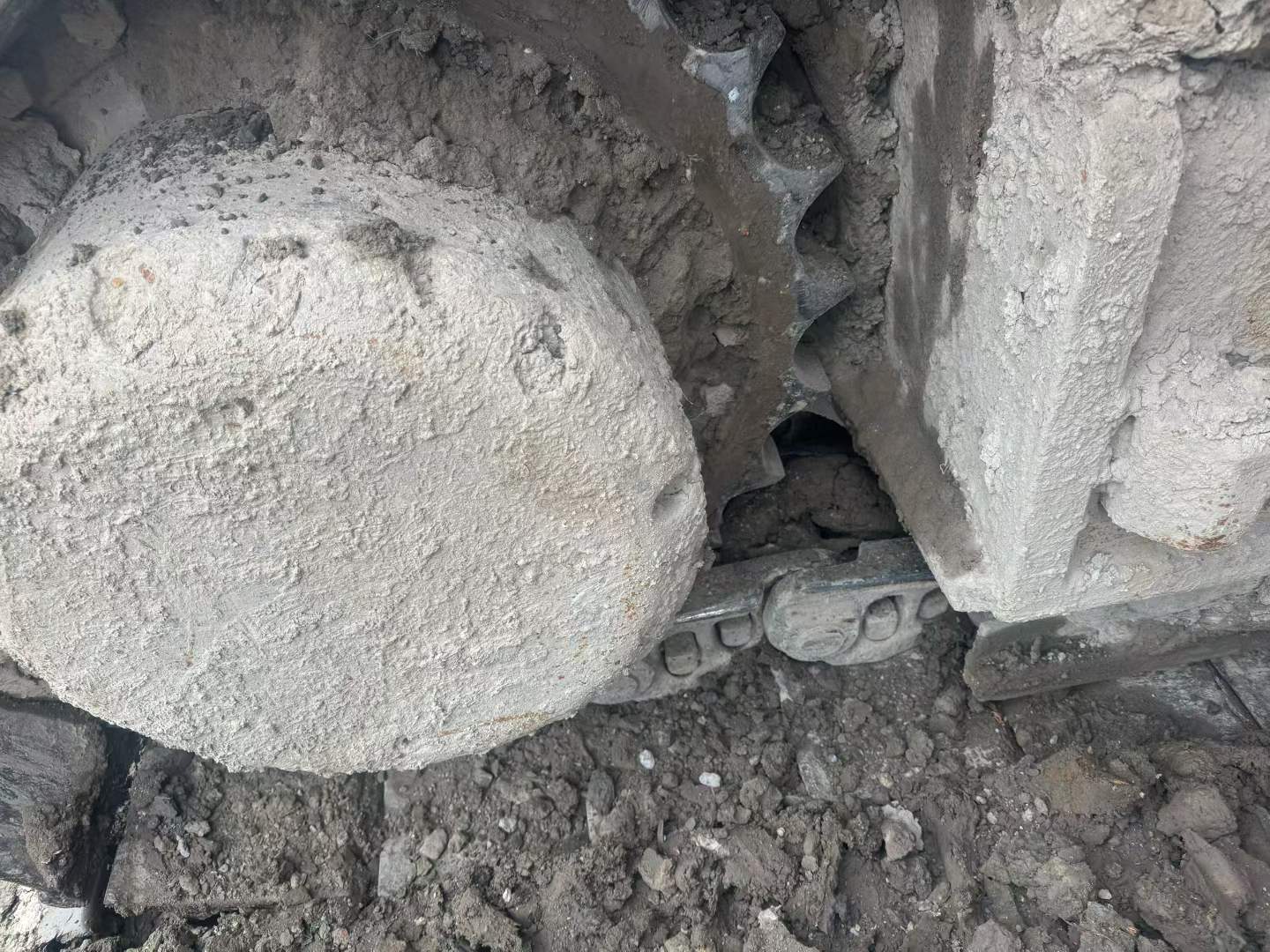 Used Hitachi ZX670LC-5B Excavator 2023 Model / 4