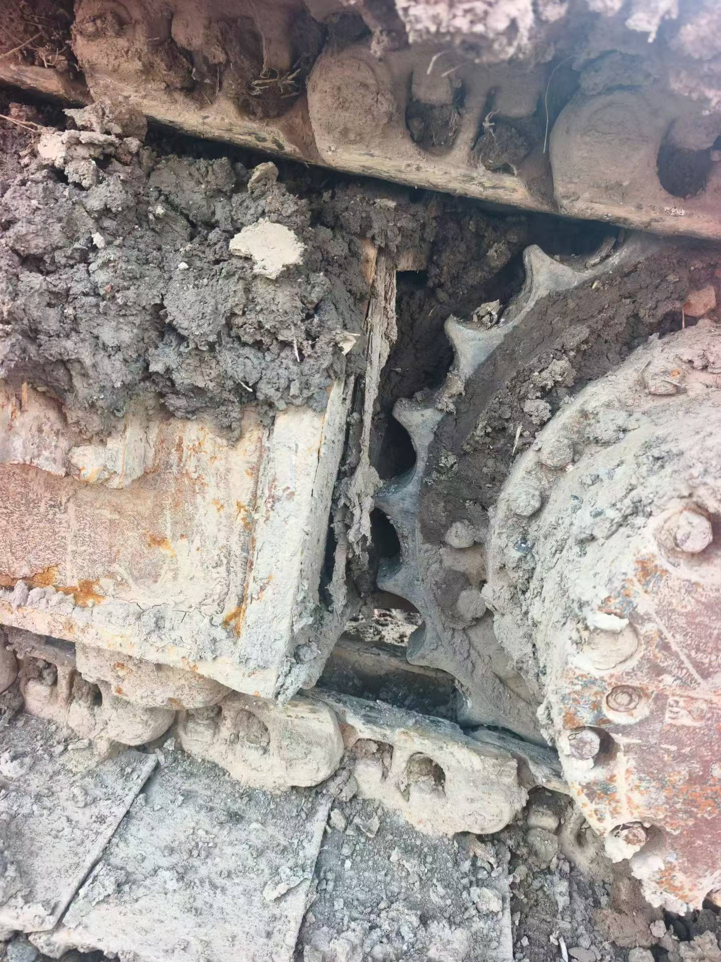 Used Hitachi ZH200-5A Excavator 2018 Model / 2