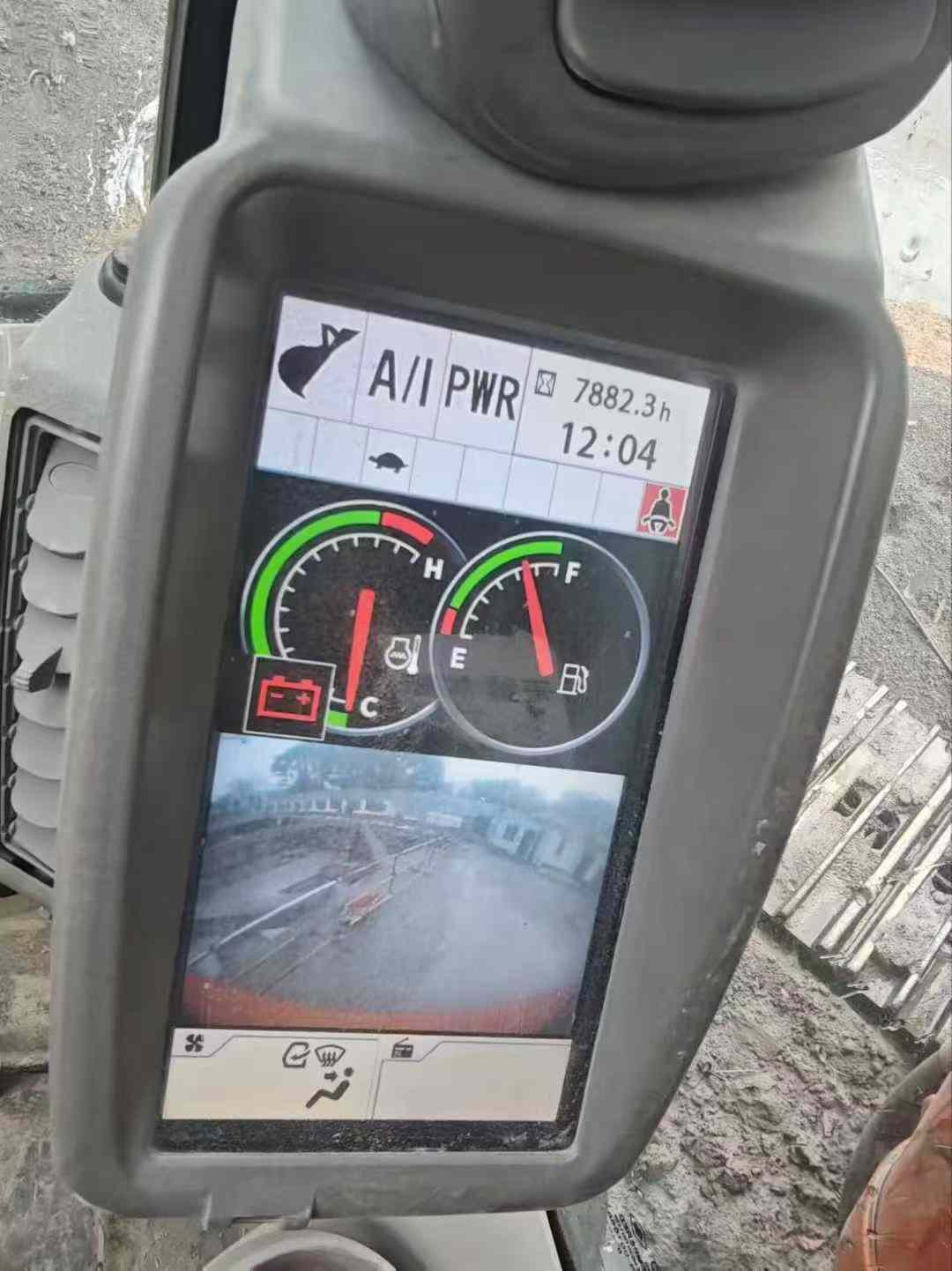 Used Hitachi EX200-5 Excavator 2021 Model / 2