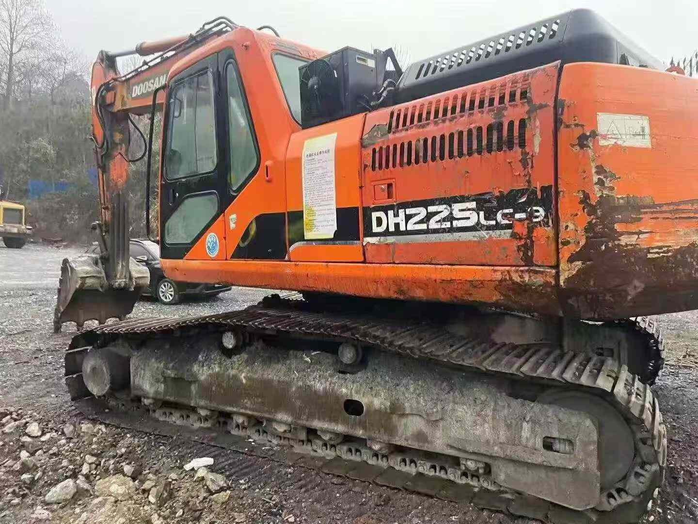 Used Doosan DH220-3 Excavator 2016 Model / 4