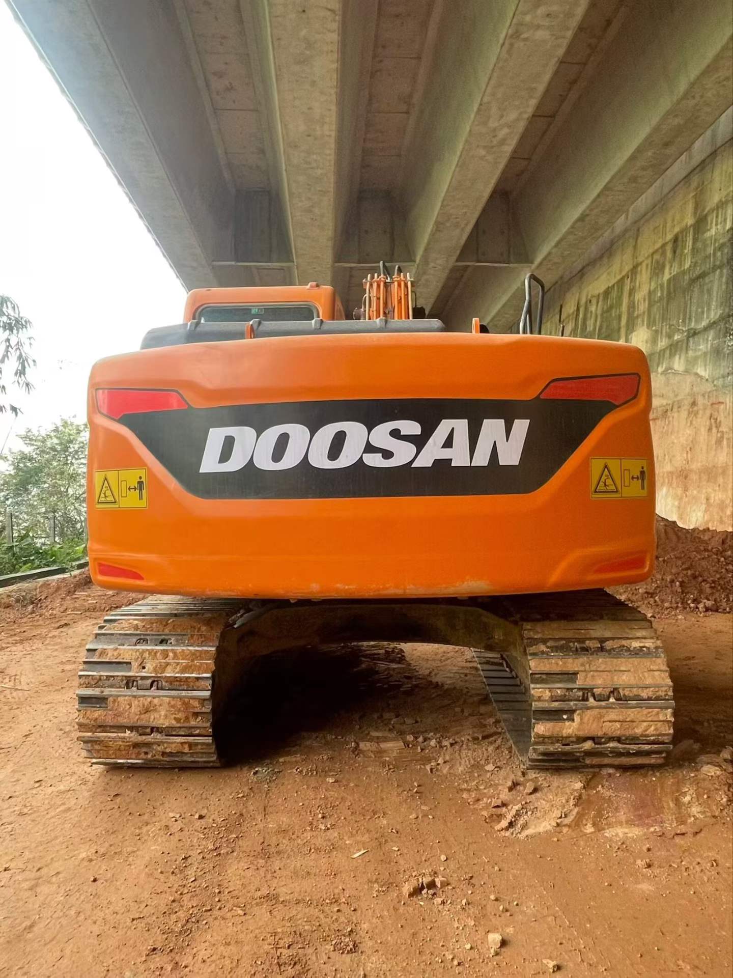 Used Doosan S130W-3 Excavator 2022 Model / 4