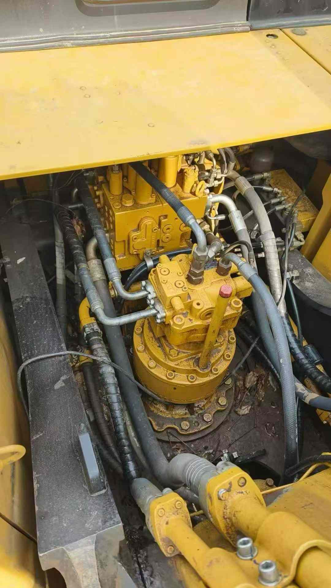 Used Sany SY245H Excavator 2020 Model / 3