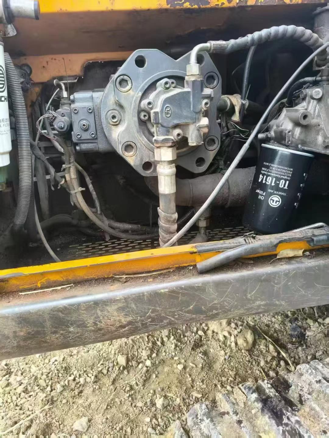 Used Sany SY215C-8 Excavator 2012 Model / 8