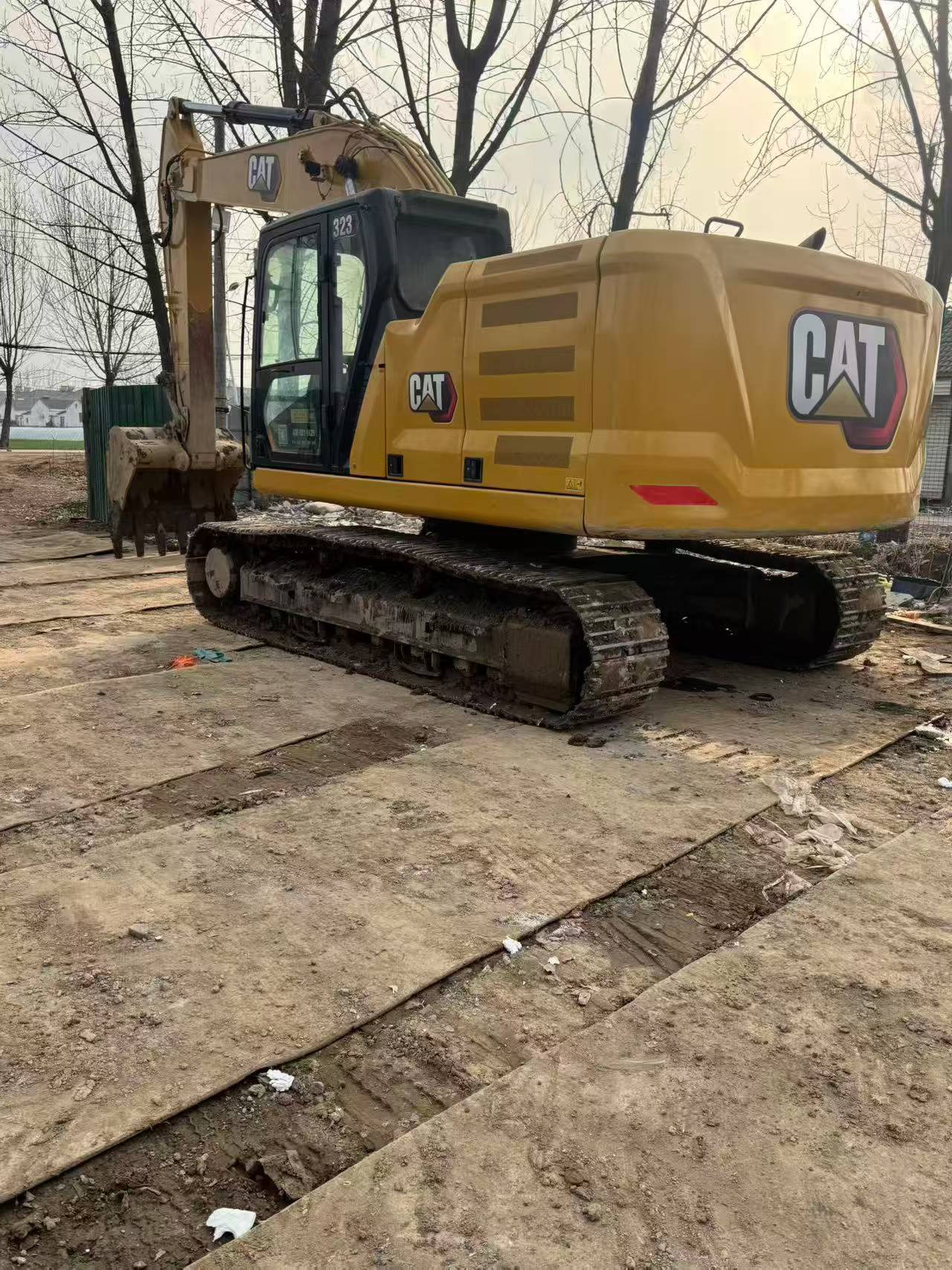 Used Caterpillar 323 Excavator 2021 Model / 4