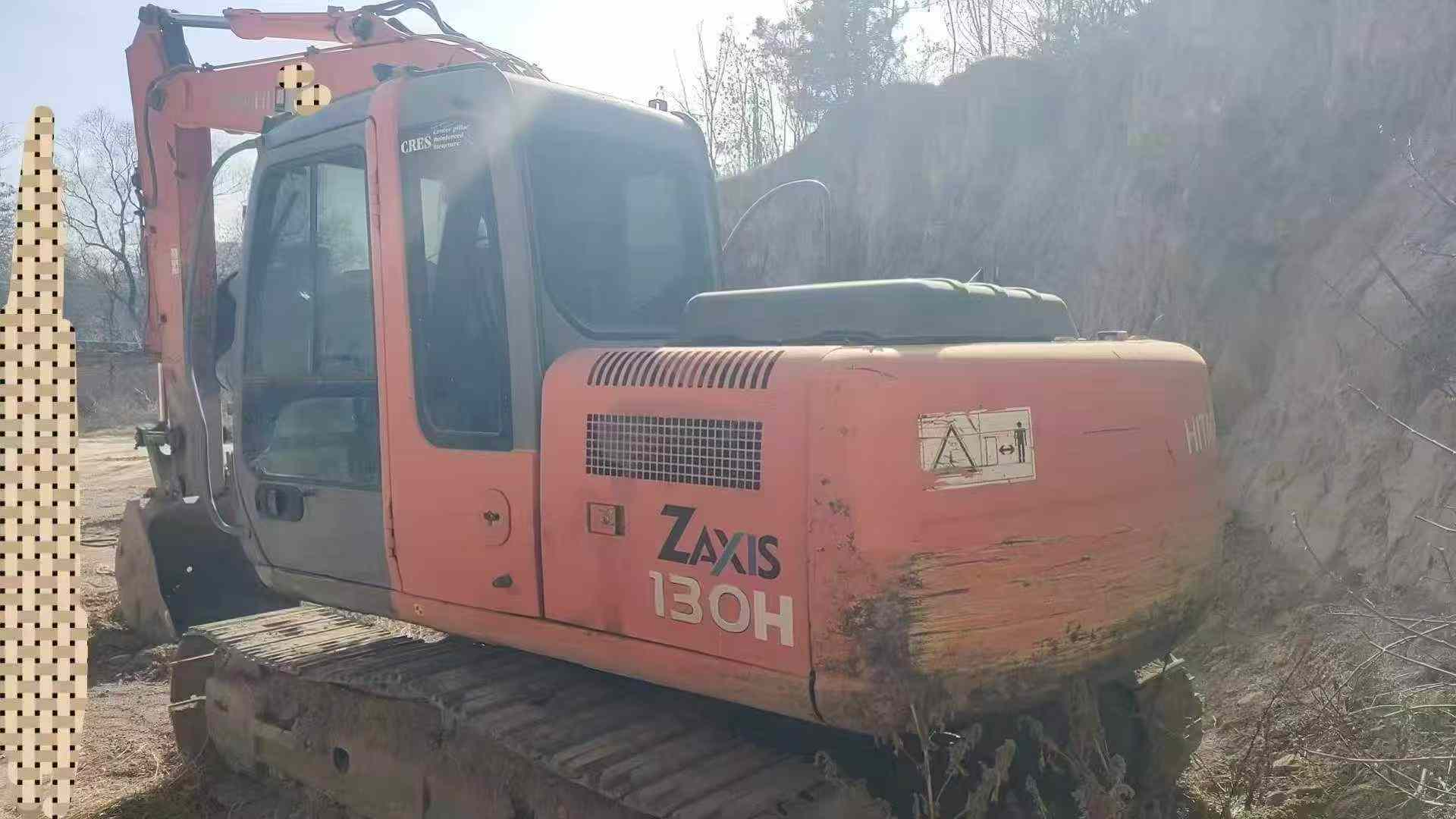 Used Hitachi EX130 Excavator 2014 Model / 6