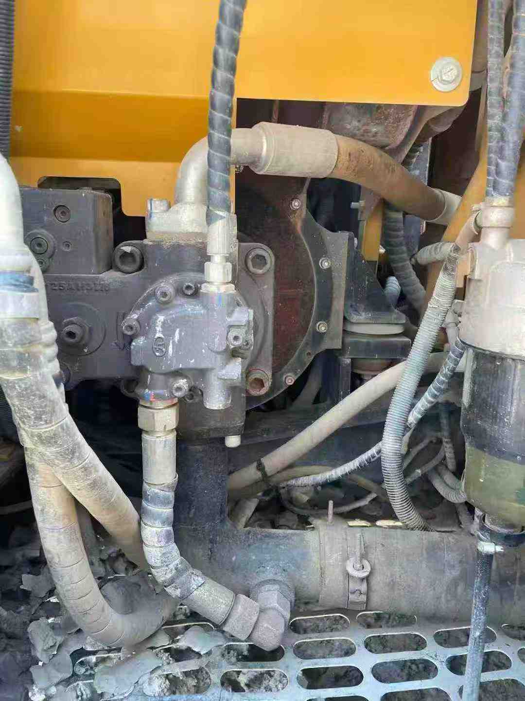 Used Sany SY125C Excavator 2018 Model / 5