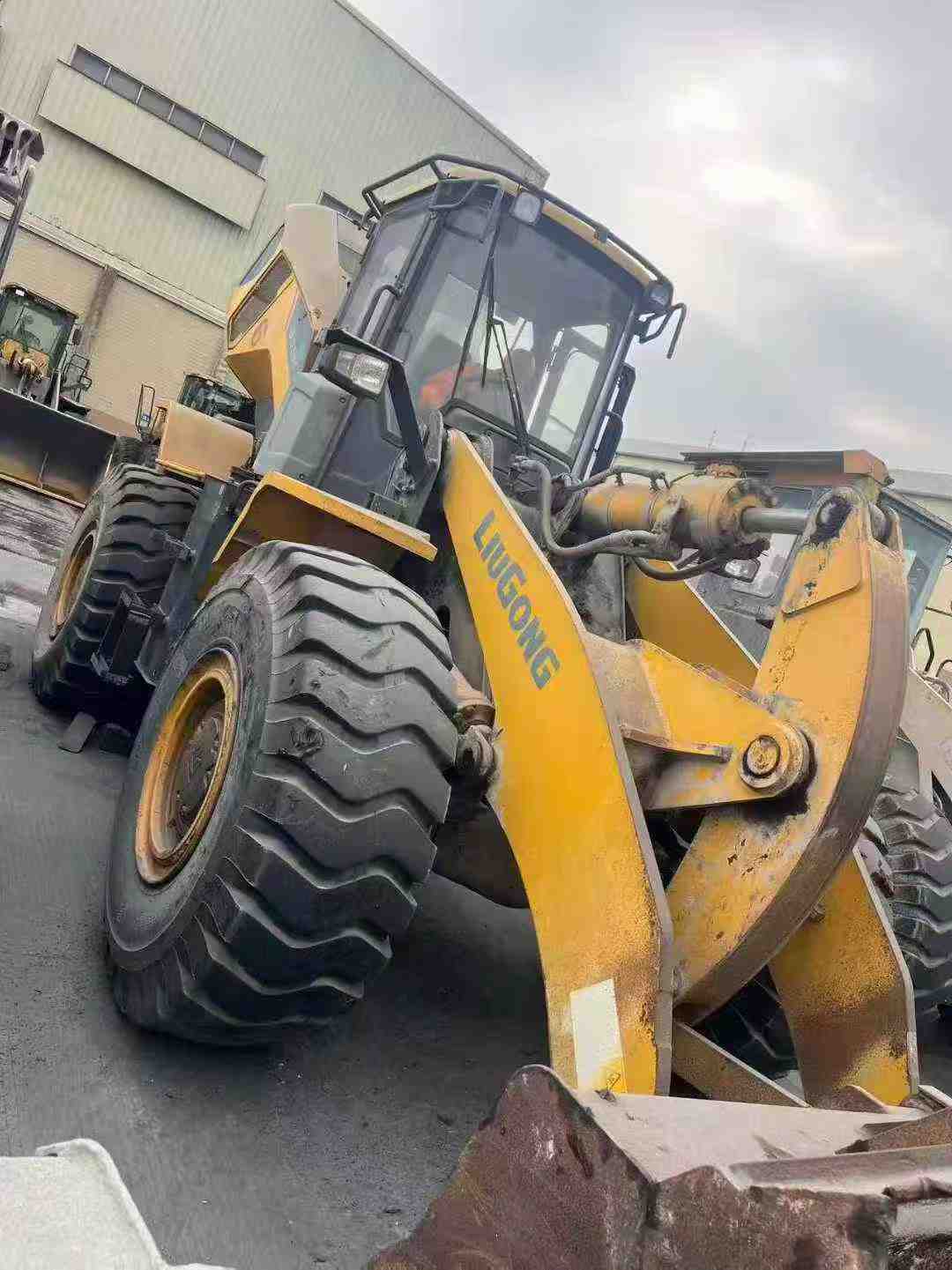 Buy LiuGong CLG855H Used Loader / 9