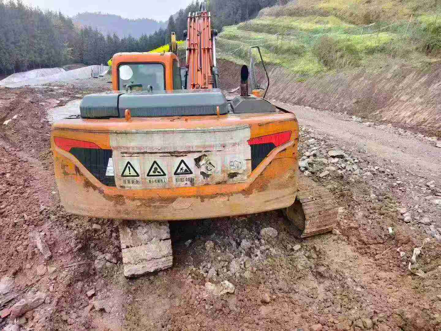 Used Doosan DX260LC-9C Excavator 2016 Model / 3