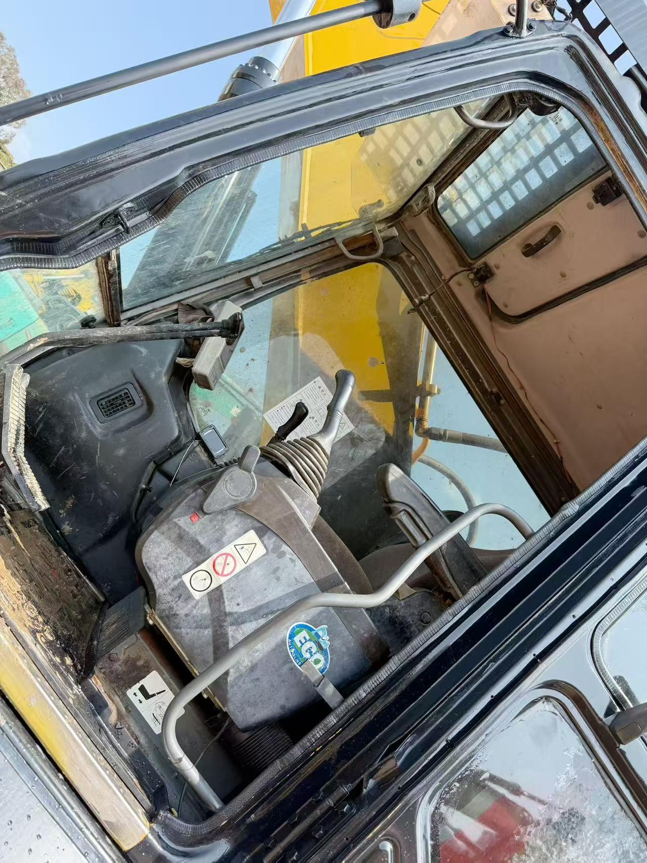 Used Sany SY365C Excavator 2016 Model / 4