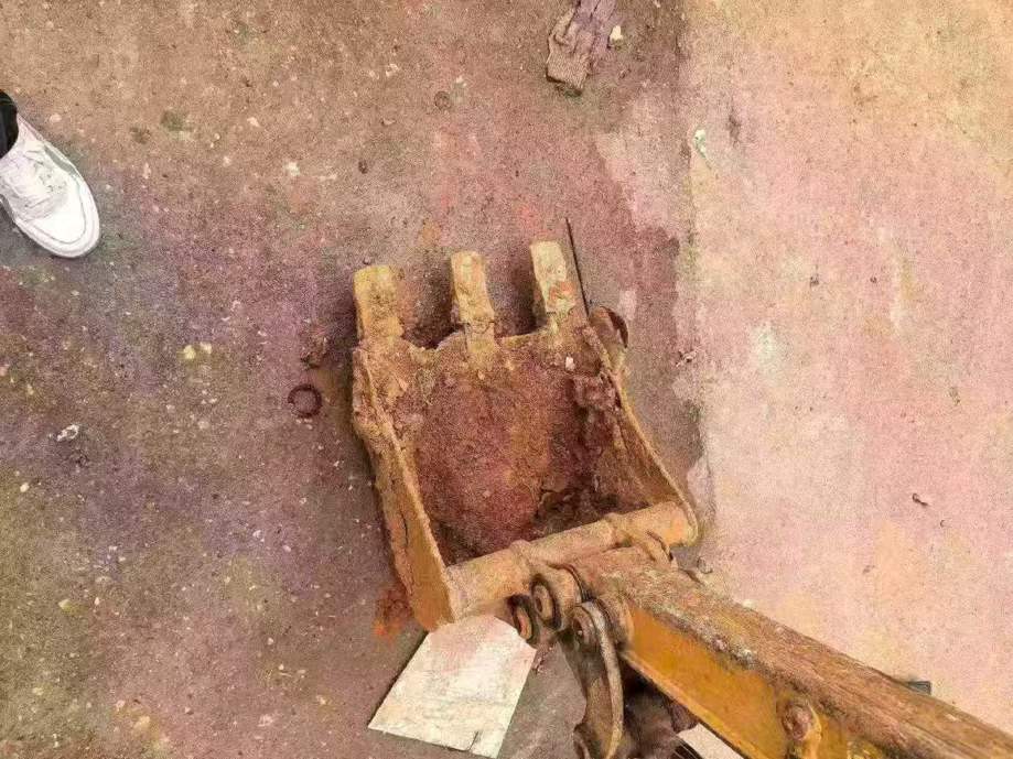 Used XCMG XE15 Excavator 2016 Model / 6