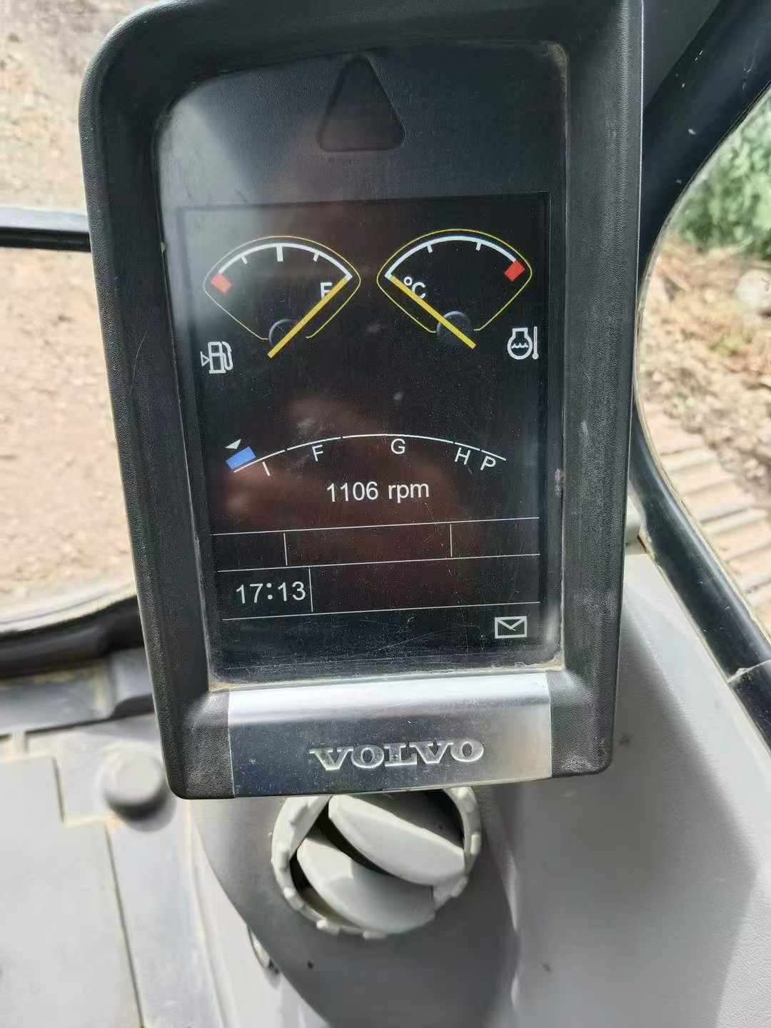 Used Volvo EC210B Excavator 2018 Model / 4